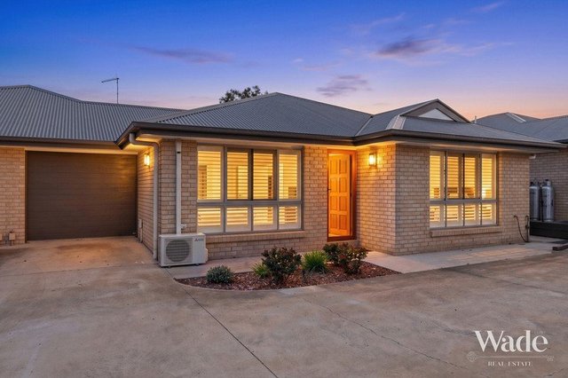 2/208 Wood Street, QLD 4370