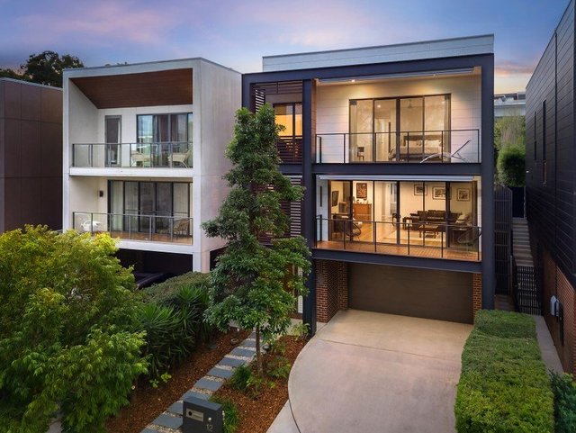 12 Bennelong Way, NSW 2112