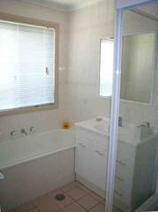 Bathroom (2006-01-27)