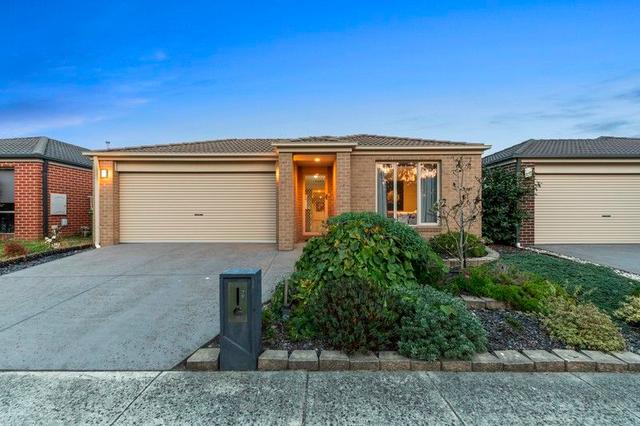 27 Stanhope Place, VIC 3810
