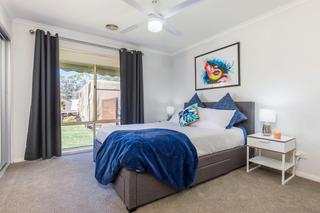 7HelenMayo_20191114-4.jpg (2019-11-19)