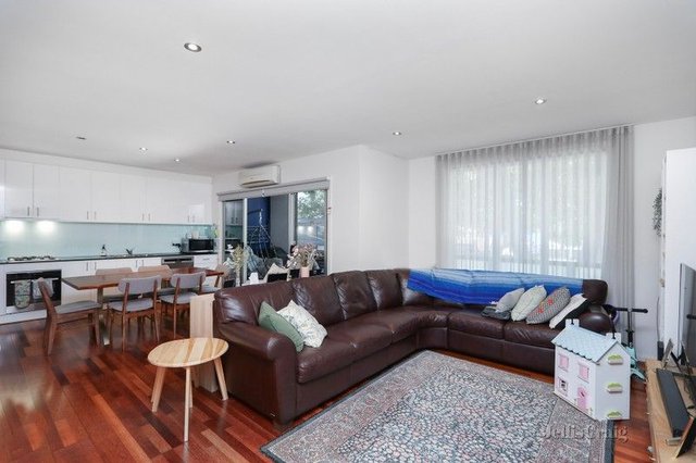 4/220 Abbotsford Street, VIC 3051