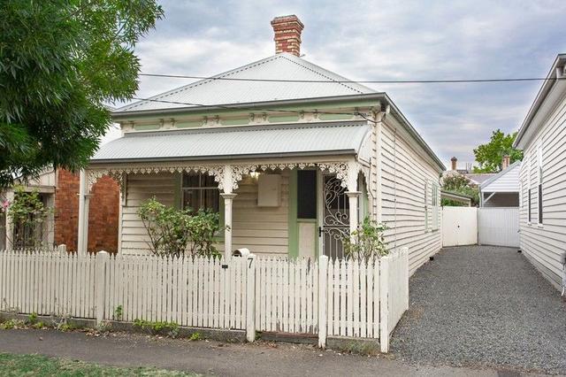 7 Victoria Avenue, VIC 3350