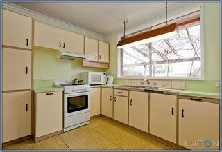 Kitchen (2011-08-31)
