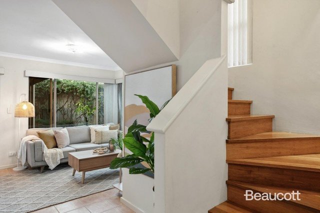 3/36 Wood Street, WA 6052