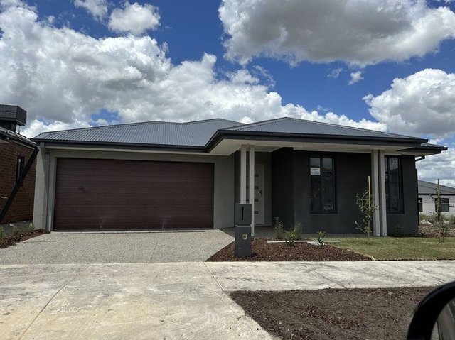 18 Times Street, VIC 3064