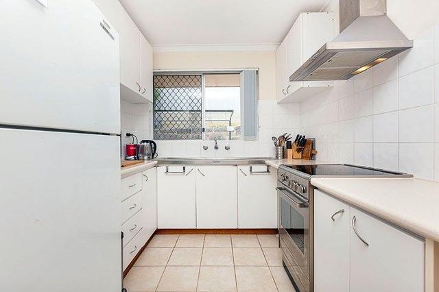 10/10 Southbourne St, WA 6019