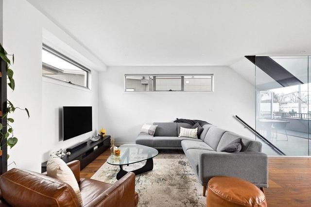 1/241 Heidelberg Road, VIC 3070