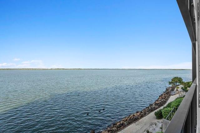26304 Ephraim Island, QLD 4216