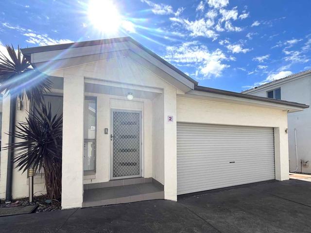 2/2 Carinya Road, NSW 2145