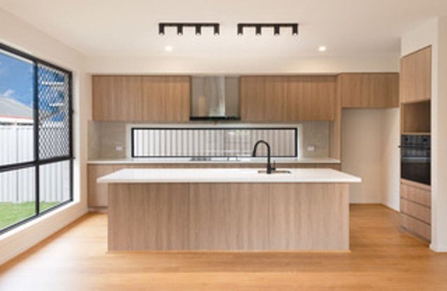 Albyn Road, QLD 4109