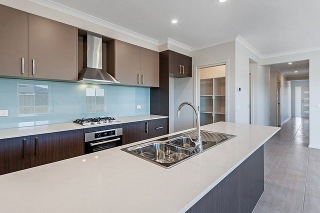 14 Scandia Drive, VIC 3064