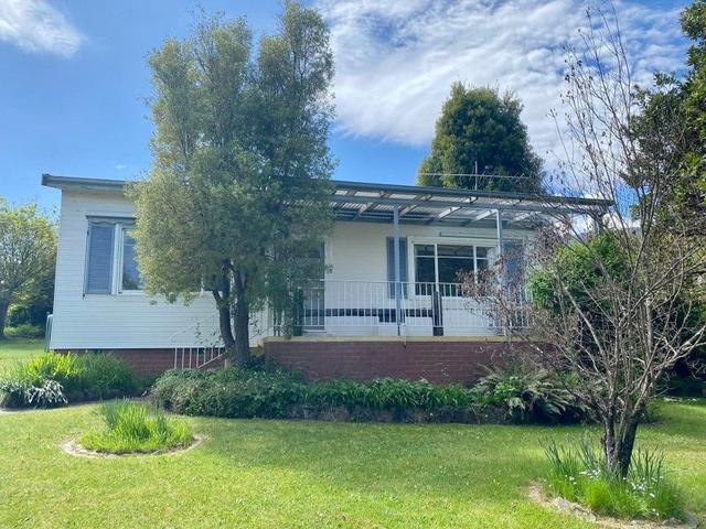 7 Bradney Street, NSW 2642