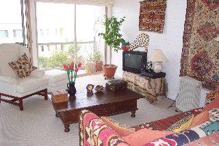 Lounge (2003-05-05)