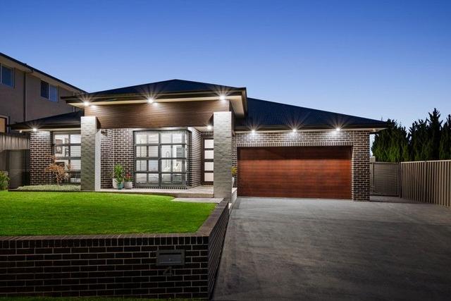 4 Euroa Way, NSW 2567