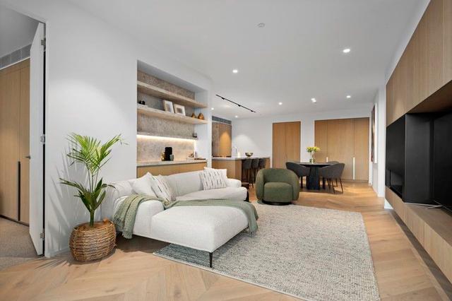 205/83 Bay Street, VIC 3186