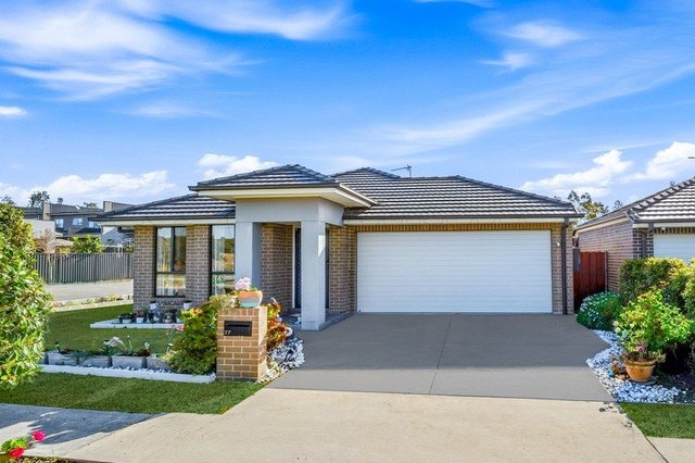 27 Greenberg Street, NSW 2570