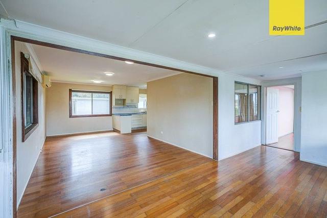 23 Moore Street, QLD 4114