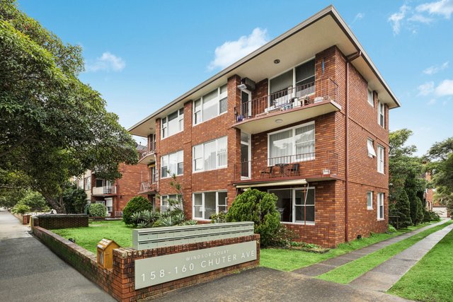 1/158 Chuter Avenue, NSW 2219
