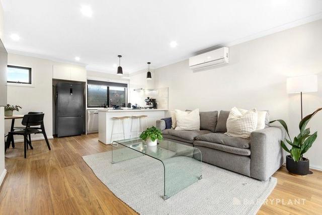 3/11 Pine Crescent, VIC 3155