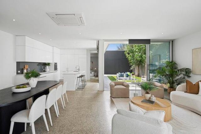 16 Lawton  Avenue, VIC 3218