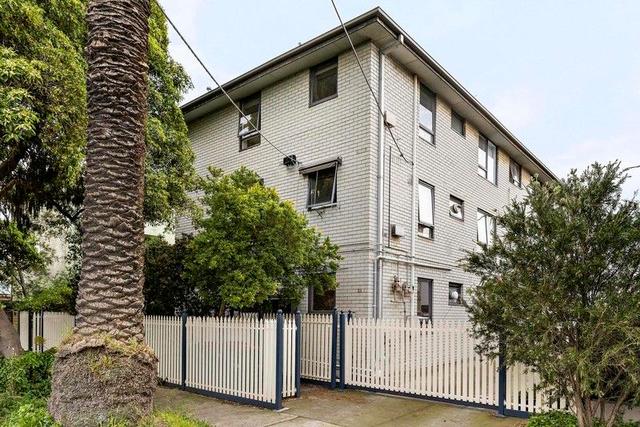 2/2a Loyola Avenue, VIC 3056