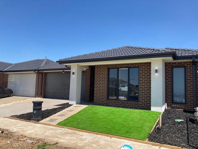 12 Moombil Road, VIC 3029