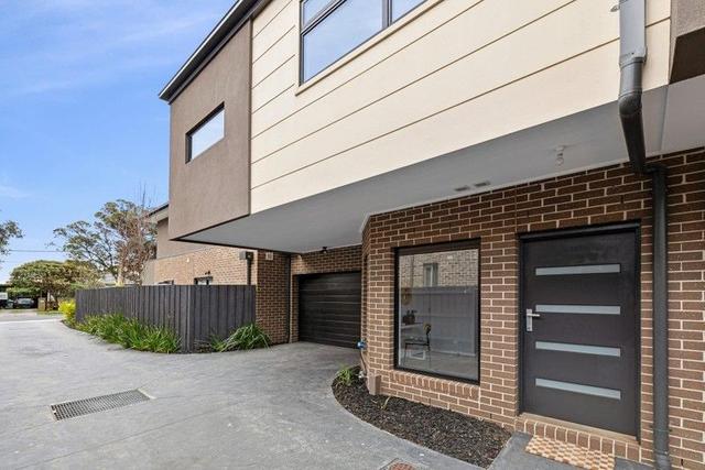 2/4 Kimbarra Street, VIC 3169