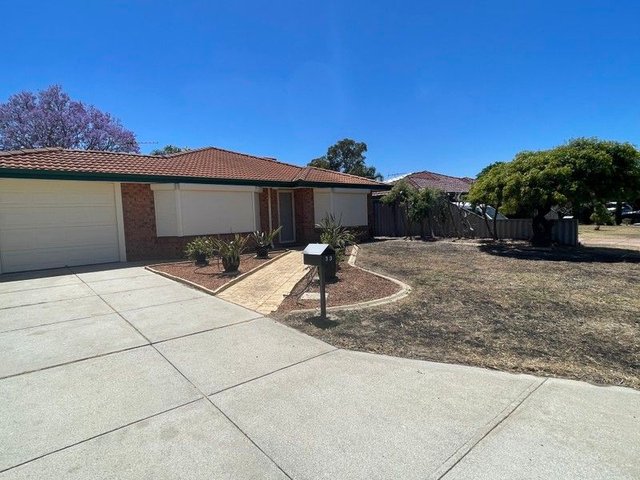 33 Yandal Crescent, WA 6066