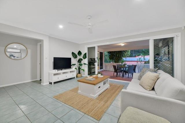 2 Diamondy Close, QLD 4078