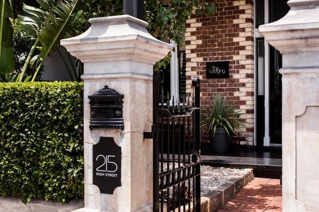215 High Street, WA 6160