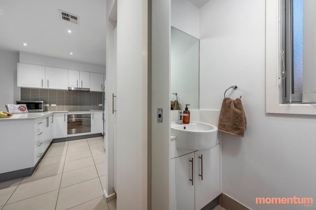2/30 Coane Street, ACT 2611