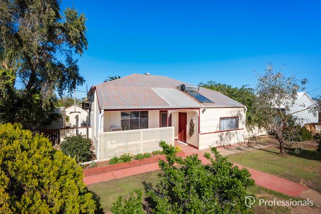 5 Guide Street, WA 6535