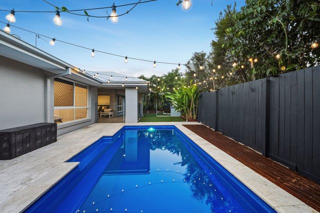 10 Tomoka Close, QLD 4573