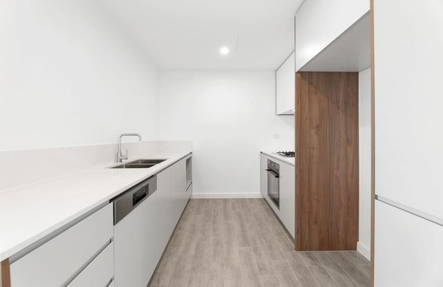 A303/40-42 Loftus Cr, NSW 2140