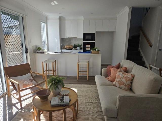 21/8 Taylor Place, QLD 4156