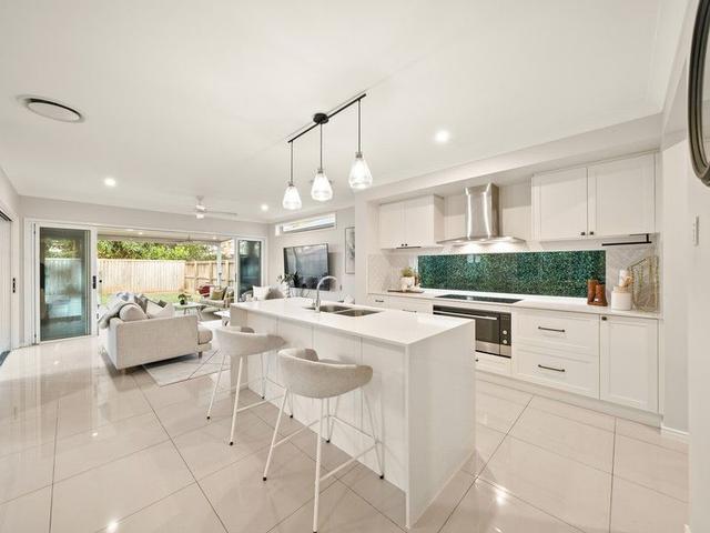 10 Emily Street, QLD 4017