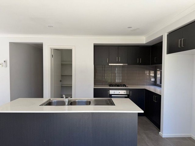 19 Sanctum Drive, VIC 3338