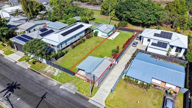 21 Nelson Street, QLD 4870