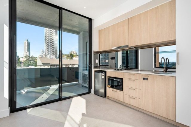 416/89 Crown   Street, NSW 2010