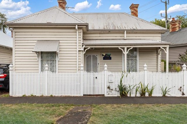 302 Humffray Street South, VIC 3350