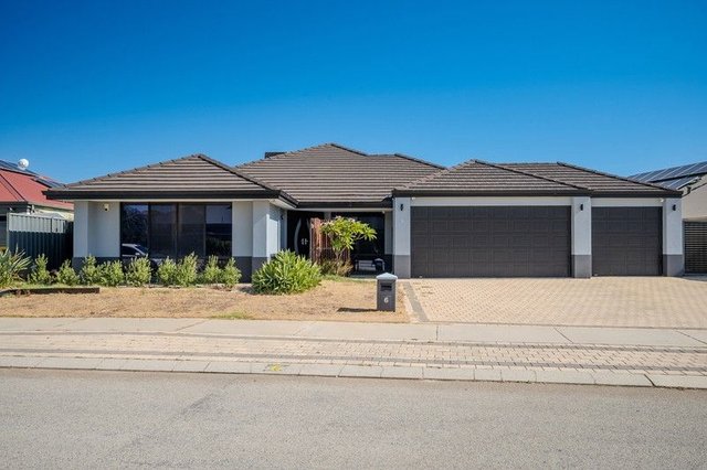 6 Clogher Street, WA 6030