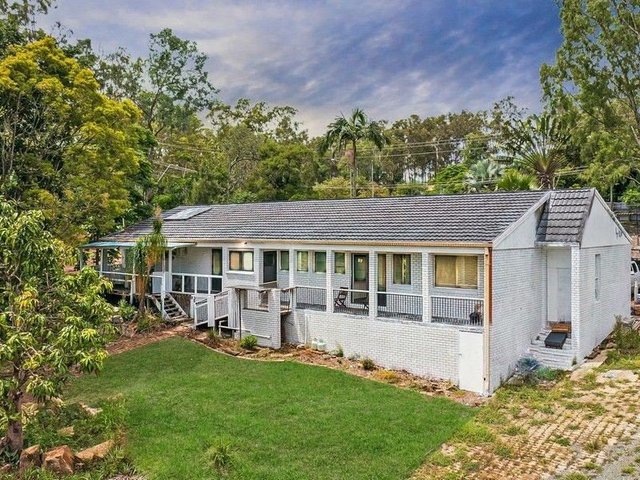 30-32 Jones Road, QLD 4300