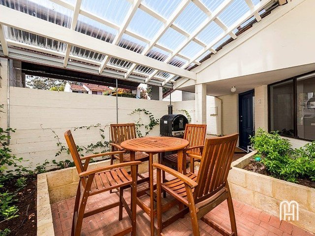 10/24 Davies Road, WA 6010