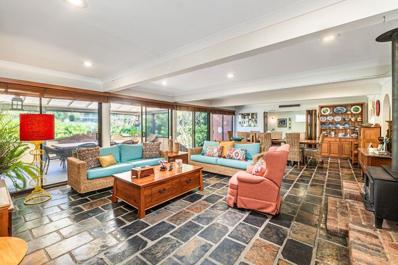 https://images.allhomes.com.au/property/photo/3e989e60ba4bb6781d274417f7f38cdf_hd.jpg