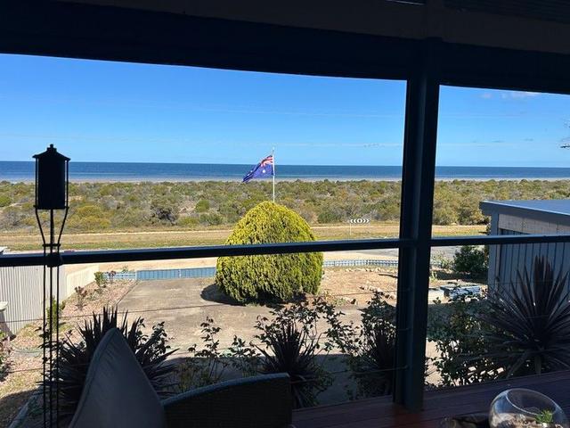 11 Tiddy Widdy Beach Road, SA 5571
