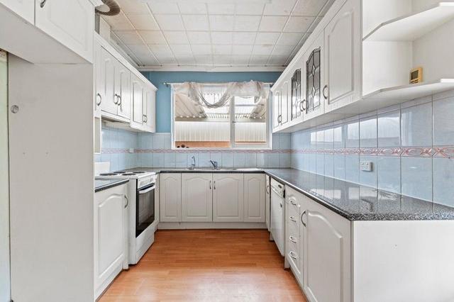 9 Heather Drive, SA 5093