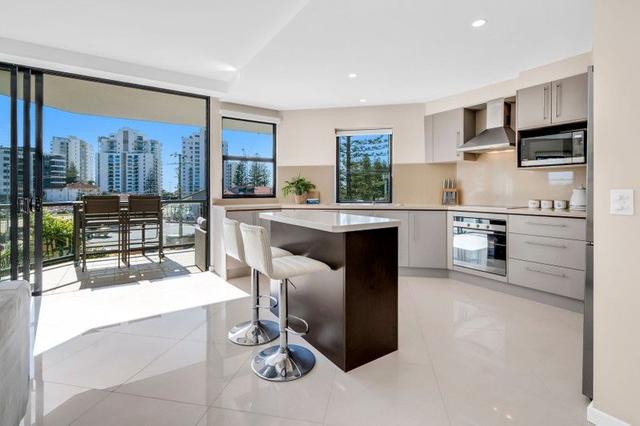 5/160 Surf Parade, QLD 4218