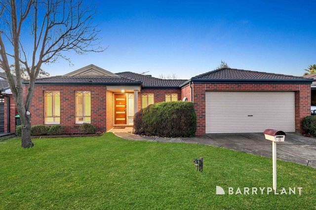 8 Featherpark Terrace, VIC 3752