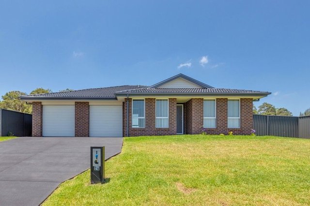 24 Shortland Drive, NSW 2320